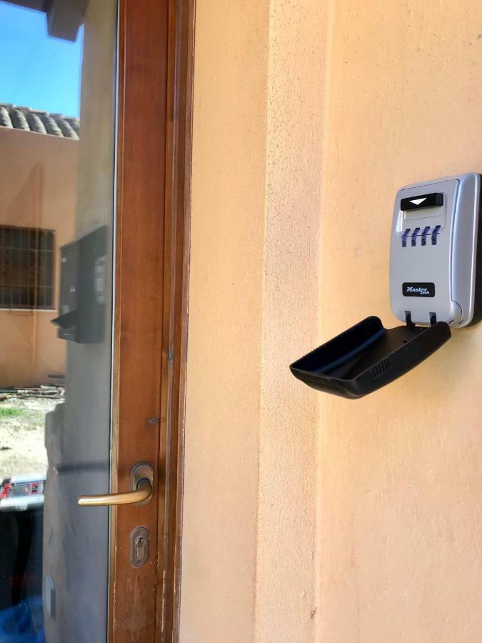 The Heart Of Cagliari, Cozy 2 Bedroom Apartment Exteriör bild